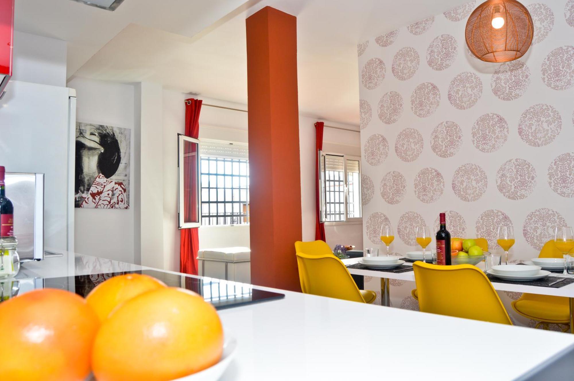 The Zentral Suites & Apartments Seville Exterior photo